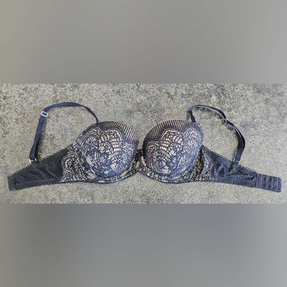 Victoria's Secret Black Lace Push-Up Bra